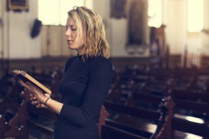 Sonhar que le a biblia Sonhar que le a biblia