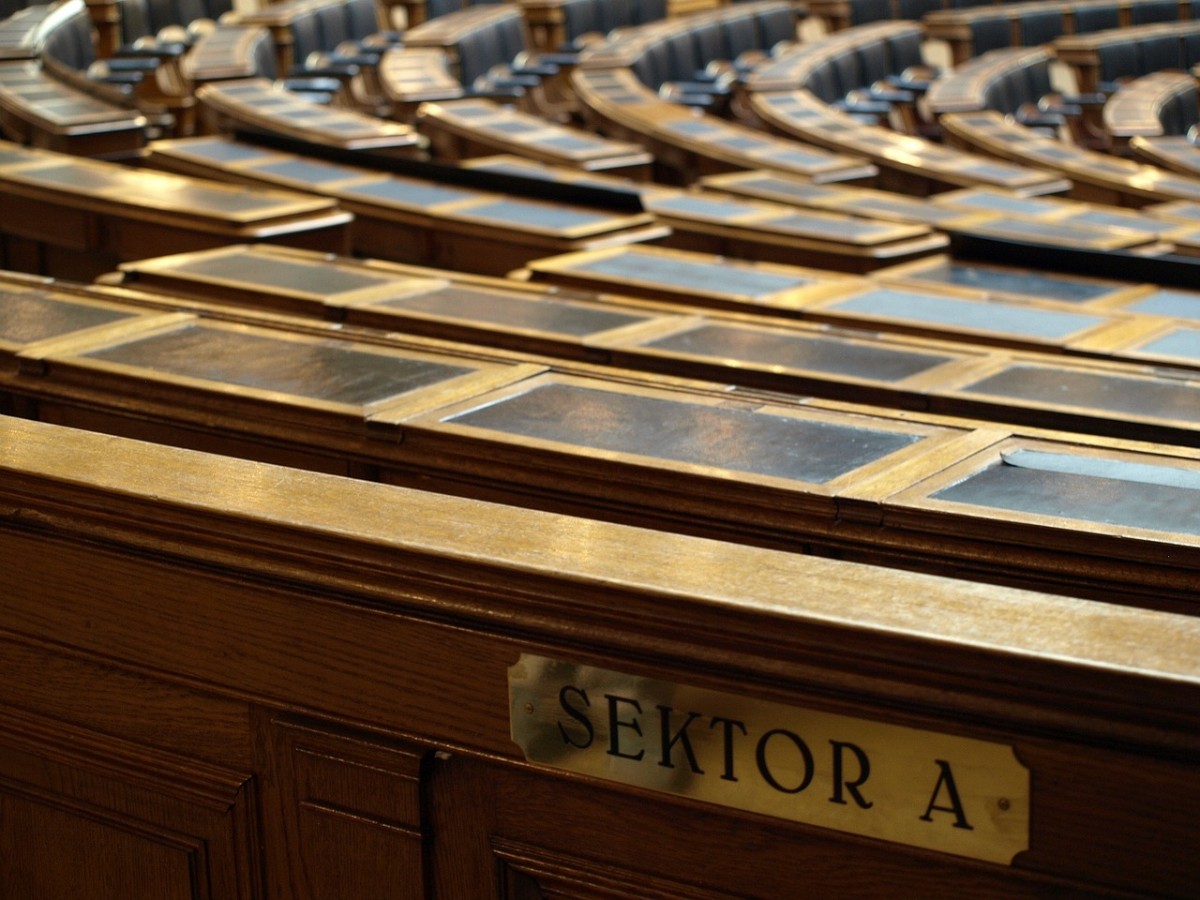 Sonhar com Assembléia o que significado sonhar com Assembléia