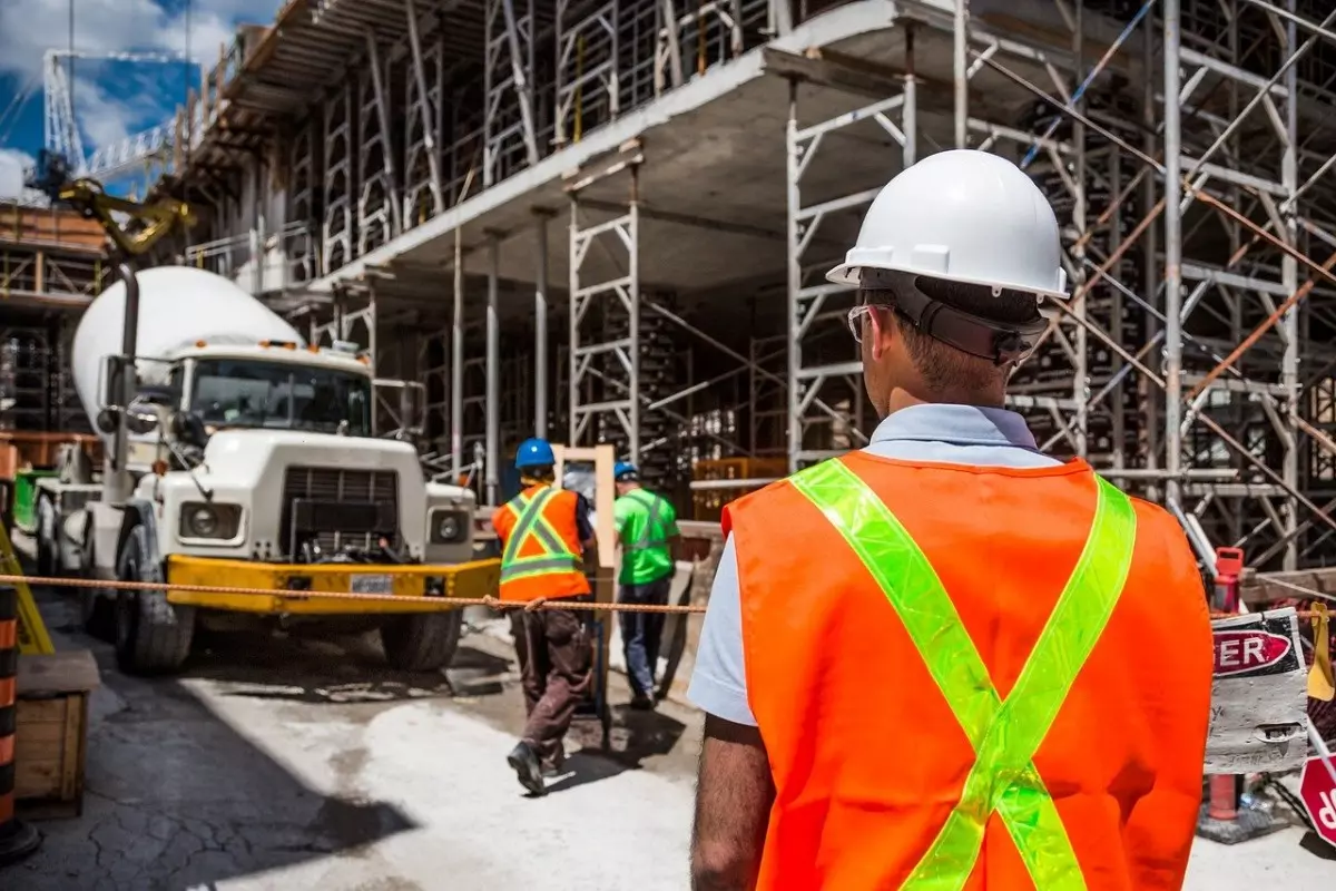 sonhar com construção  Sonhar com construção - sonhar que vê uma construção