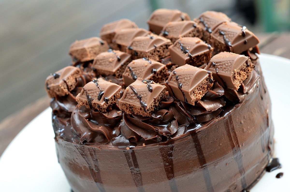 Sonhar com bolo de chocolate delicioso Sonhar com bolo de chocolate delicioso: imagem de um bolo de chocolate