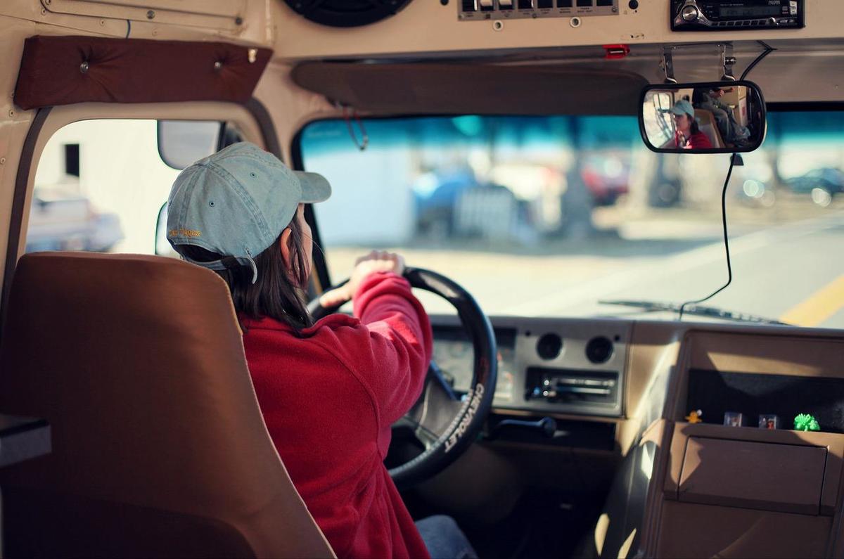 Sonhar que dirige um ônibus de viagem Ônibus de viagem