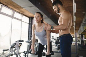 Sonhar com professor de academia